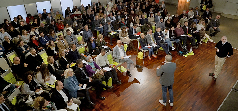 Cursos para imobiliárias: workshops e webinars