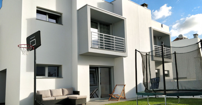 Take advantage of a seller's haste and get a lower price Take advantage of a seller's haste and get a lower price