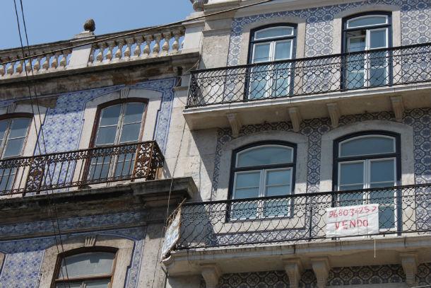 em causa está uma parceria entre a apemip e os bancos