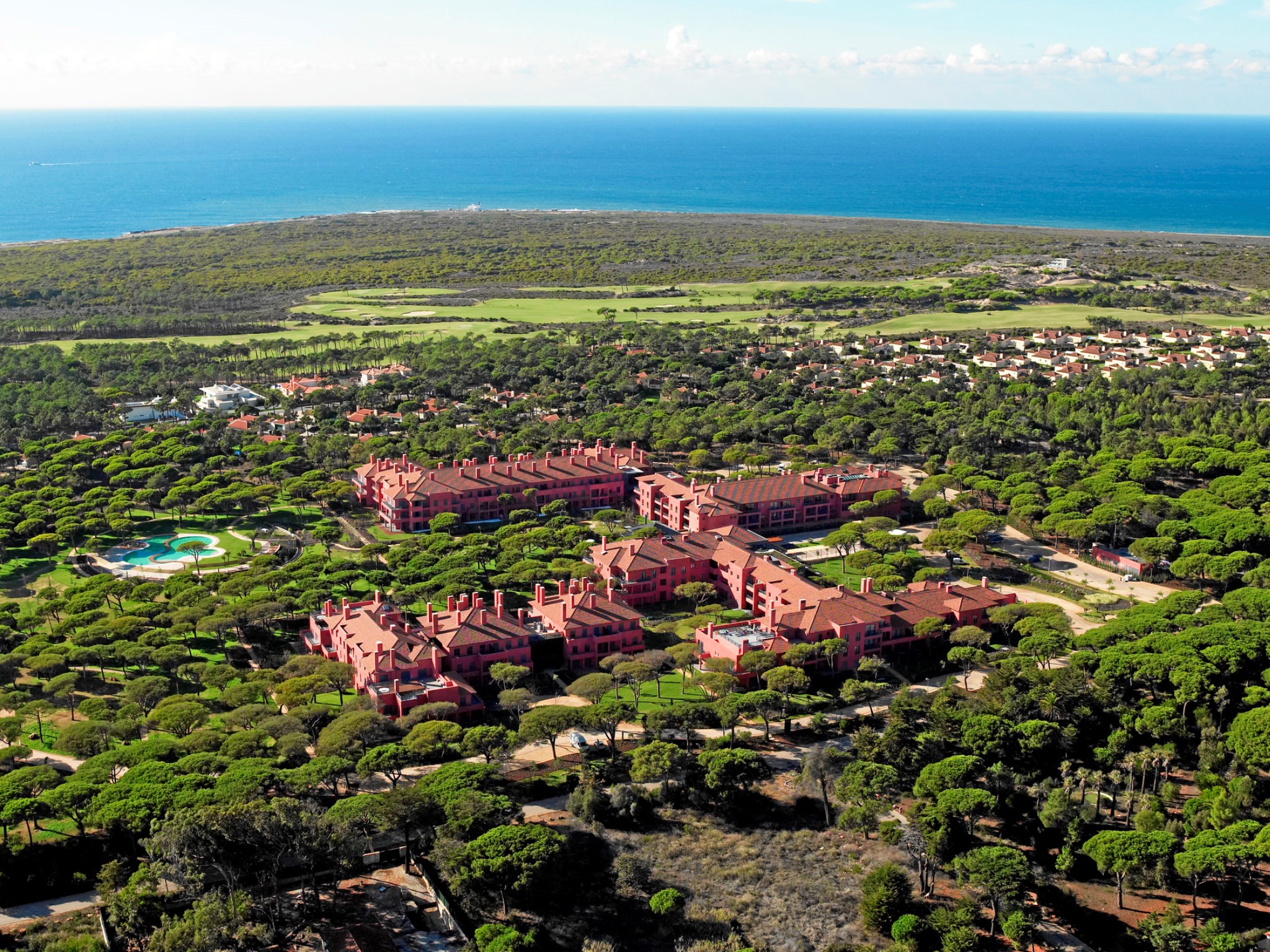 Portugueses estão a comprar casas de luxo na Quinta da Marinha