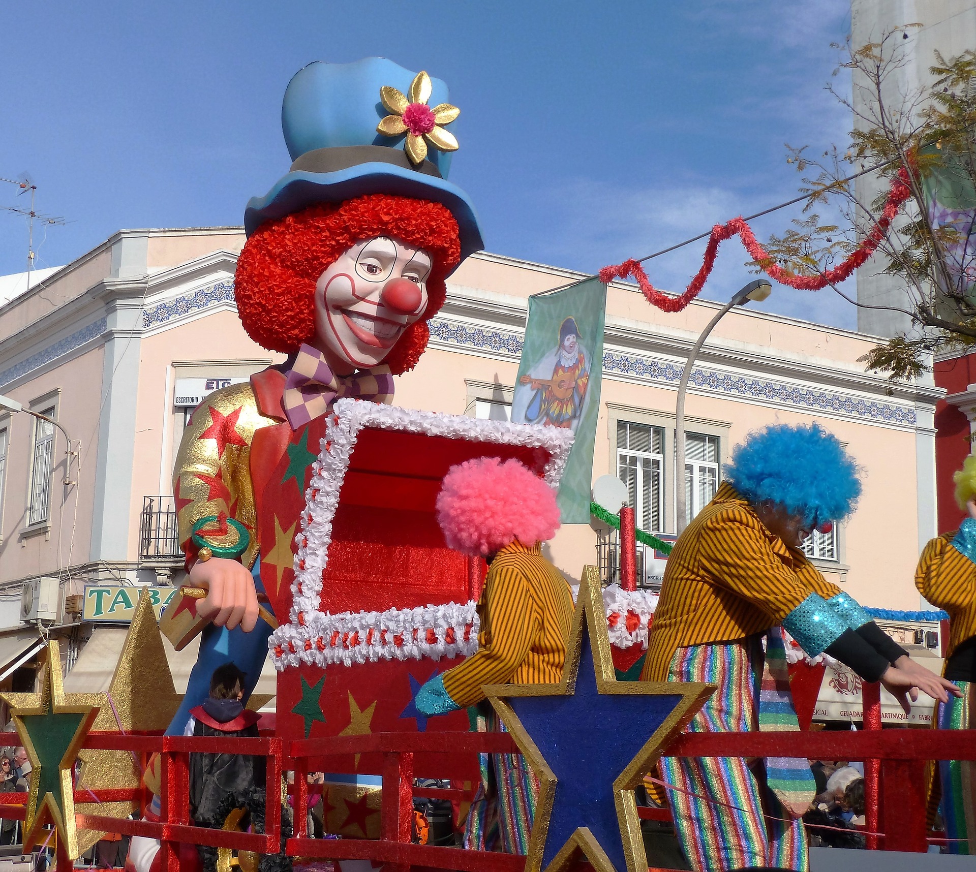 Os melhores destinos para o Carnaval 2022 em Portugal — idealista/news
