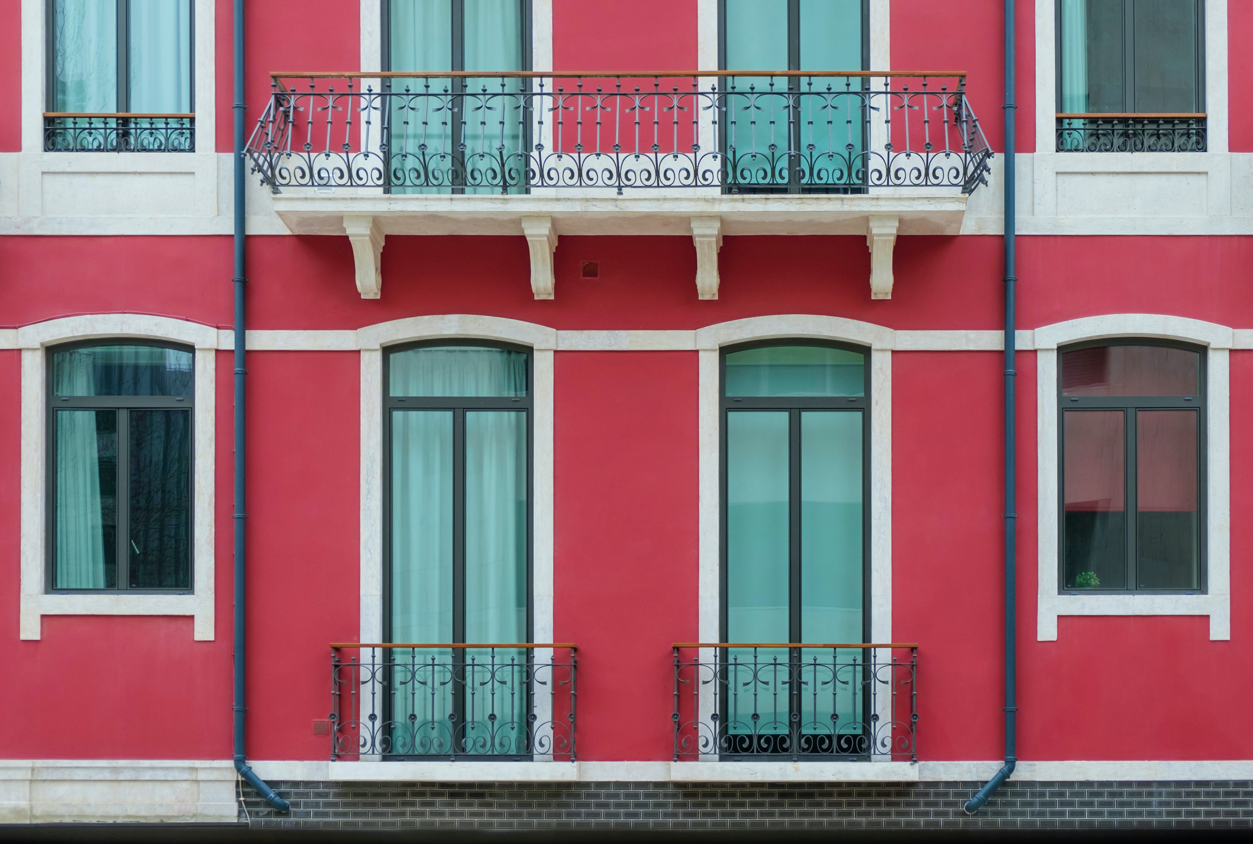 Photo by Glauco Zuccaccia on Unsplash