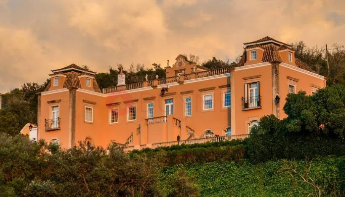 Palácios à venda