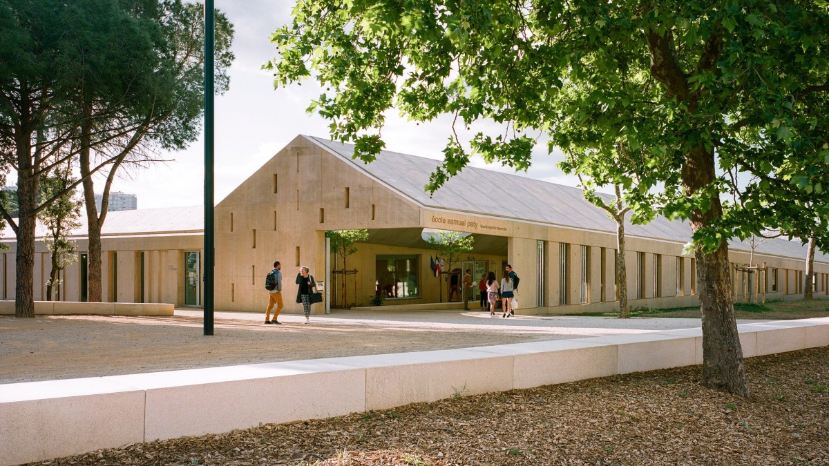 Escola em França
