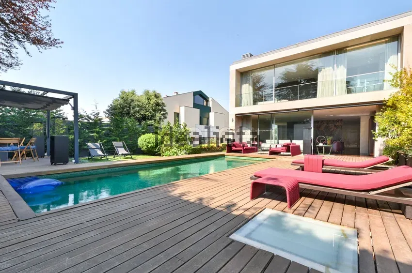 Moradia independente em Aviz - Cristo Rei