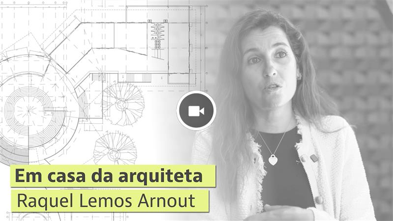 em casa da arquiteta