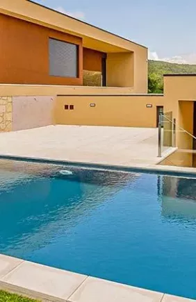 Casa em Outeiro, Viana do Castelo - 8.250 euros/mês