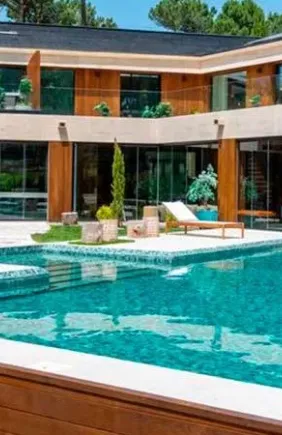 Casa em Charneca da Caparica e Sobreda, Setúbal - 5.500.000 euros