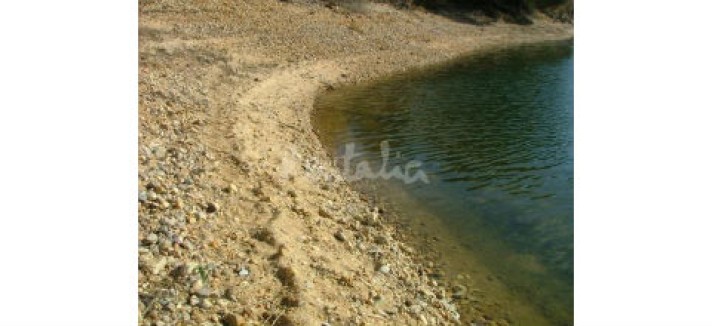 praia_fluvial_ao_pe_da_casa