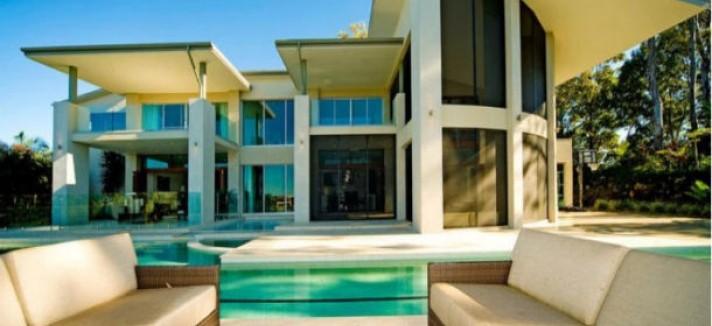 Isabel II, a Rainha dos recordes