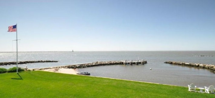 casakatharinehepburn17_0