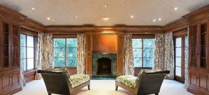 sharonstone_beverlyhills3_1