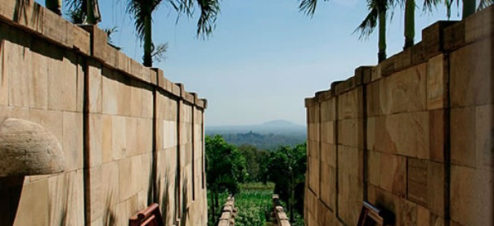 jiwo_walkway2_alb