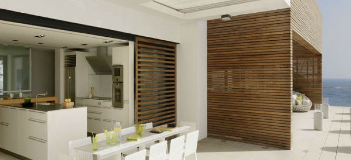 Pure-White-House-02