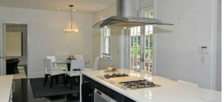 a-nice-bright-kitchen