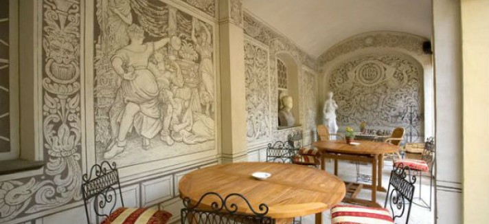 frescos