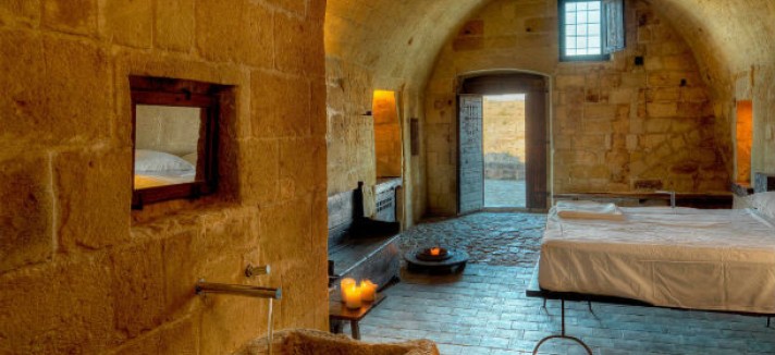 Le-Grotte-Della-Civita9