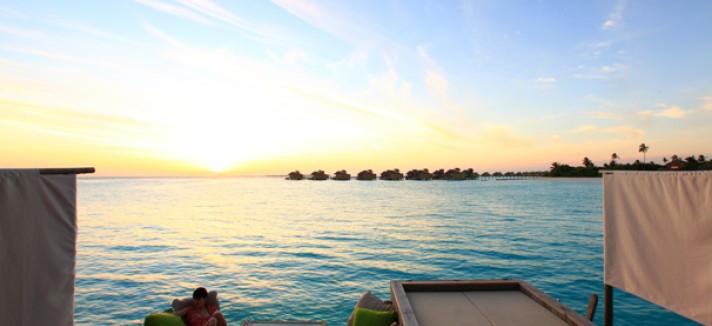 Water_Villa_Deck_Sunset