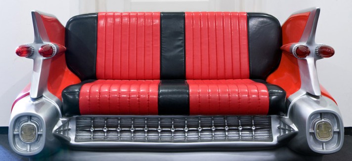 40-1-V8-Hotel-Innen-04-Sofa-F