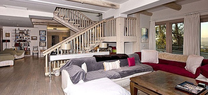 article-2239885-1641212C000005DC-743_634x476