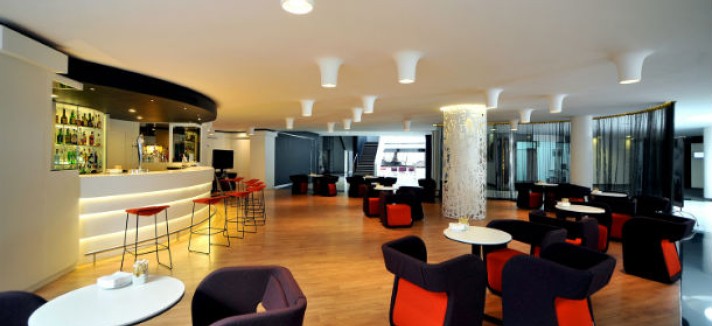 hotel-renacimiento-cafeteria_2