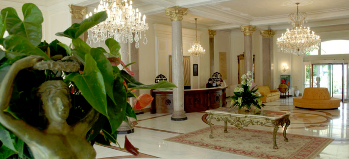 FireShot_Screen_Capture_013_-_Grand_Hotel_Rimini_albergo_5_stelle_lusso_riviera_romagnola_-_Phot