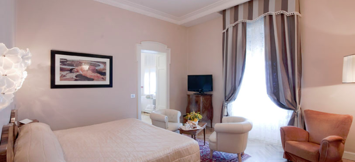 FireShot_Screen_Capture_060_-_Grand_Hotel_Rimini_albergo_5_stelle_lusso_riviera_romagnola_-_Phot