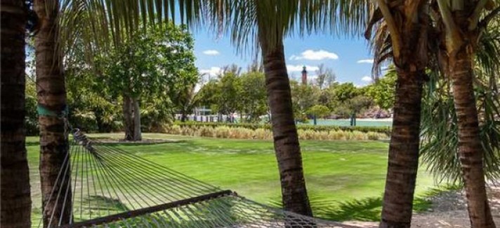 yard-2-37ce44-573x430