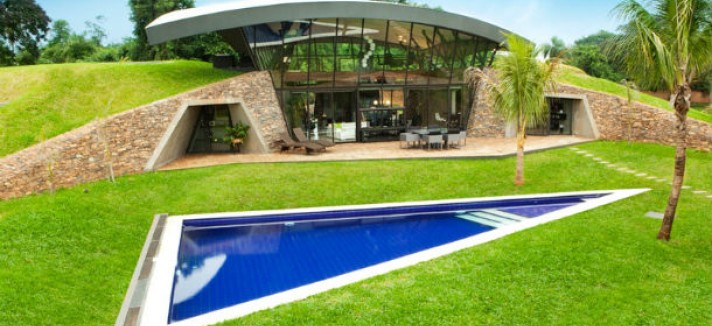 bauen-architects-hillside-home-built-into-landscape-paraguay-15