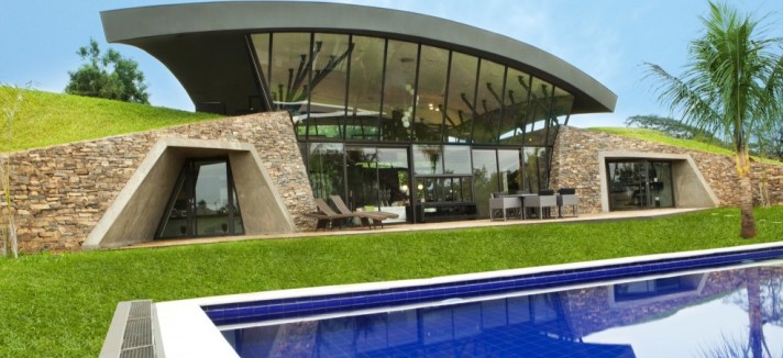 bauen-architects-hillside-home-built-into-landscape-paraguay-16