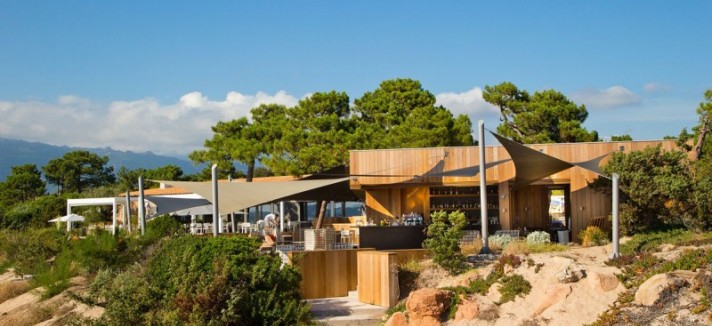 Casadelmar-hotel-01-800x533