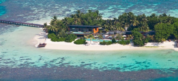 Coco-Prive-Kuda-Hithi-Island-03-800x533