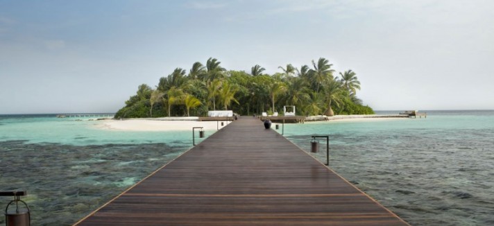 Coco-Prive-Kuda-Hithi-Island-07-800x572