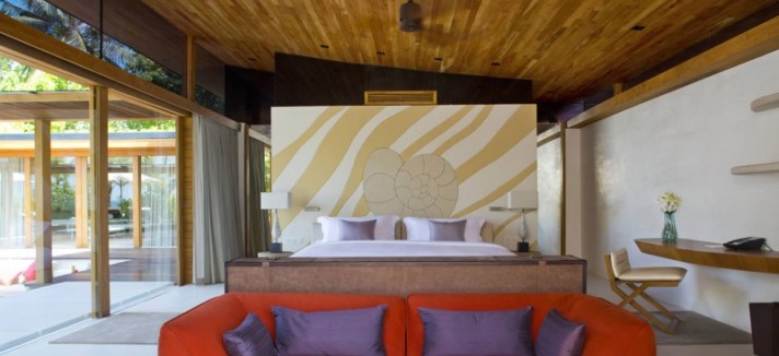 Coco-Prive-Kuda-Hithi-Island-14-800x533