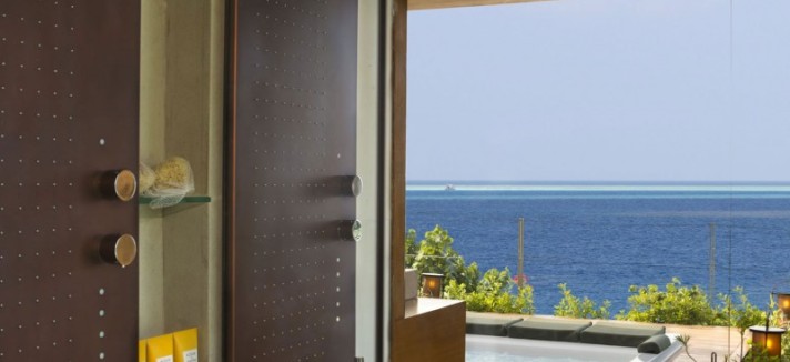 Coco-Prive-Kuda-Hithi-Island-22-800x516