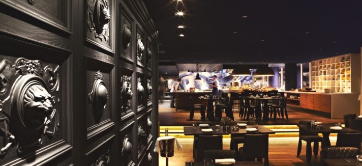 Luxury-Hotel-Amsterdam-01