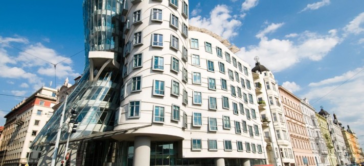 DancingHouse_2240745k