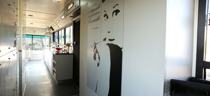 Israeli-Public-Bus-Transformed-Into-Luxury-Home-2