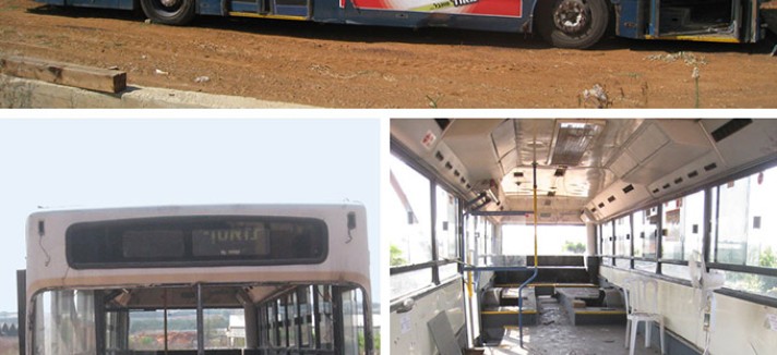 Israeli-Public-Bus-Transformed-Into-Luxury-Home-5