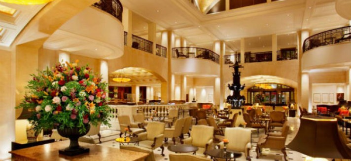 SetWidth1300-Lobby-1