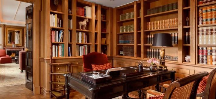 SetWidth1300-Royal-Suite-1