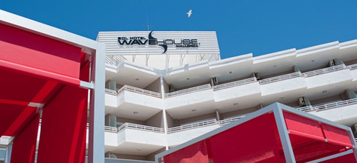 20wavehouse-wavehousefacade