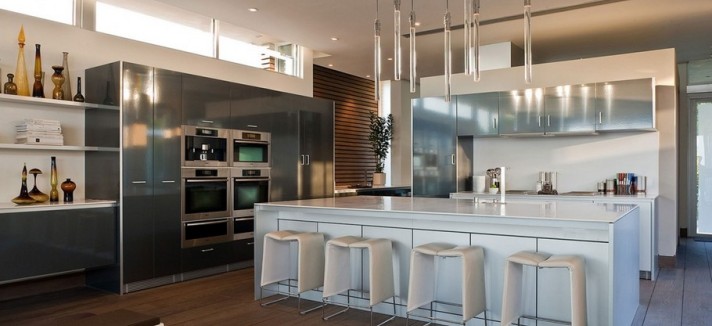 7-Blue-Jay-Way-Residence-Los-Angeles-California.