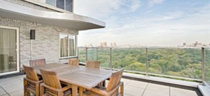 article-0-1A8B3D8A000005DC-377_634x416