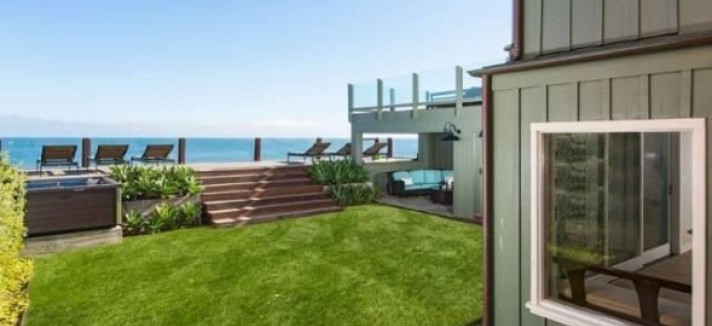 Leonardo-DiCaprio-malibu16