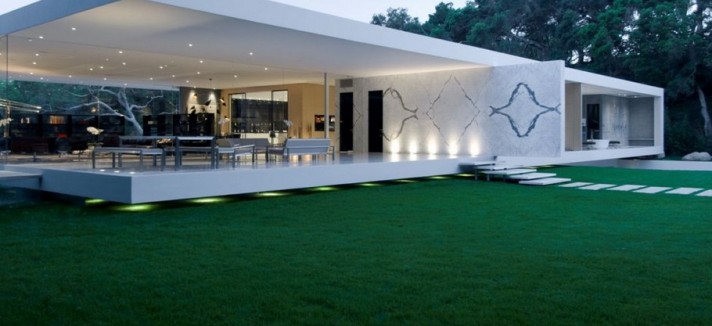The-Luxury-Glass-Pavilion-House-by-Steve-Hermann-8