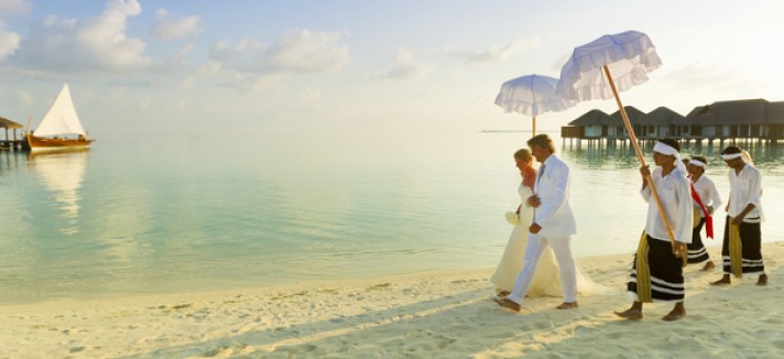 large_gallery_humleve_38738892_wedding_ceremony_600x393