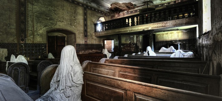 Achas-te muito forte? 13 edifícios abandonados nos quais não gostavas de passar a noite de Halloween (fotos)