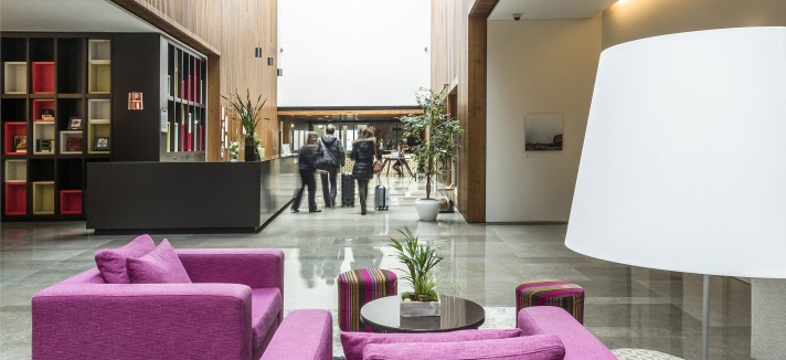 lobby1