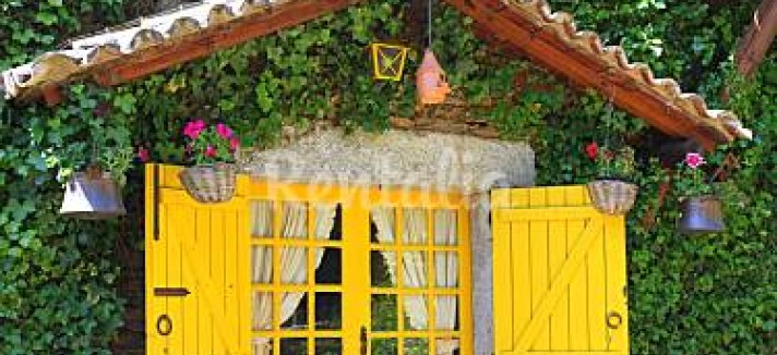 h.2921098.375.250.0.ffffff.wm_.a2558f95